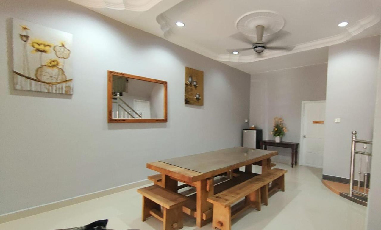 Homestay Roma Suite Kuala Terengganu Exterior foto